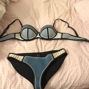NWOT triangl bathing suit